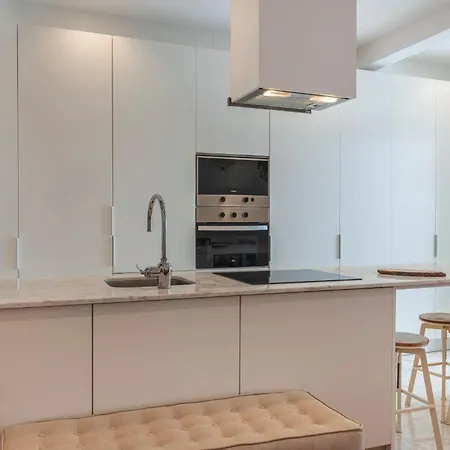 Beautiful River Views In Graca * Lisboa