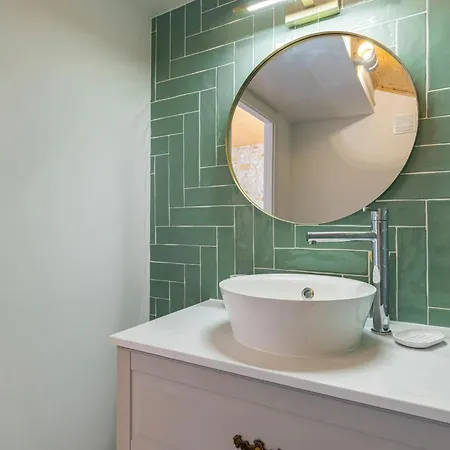 Apartment Beautiful River Views In Graca Lisbon